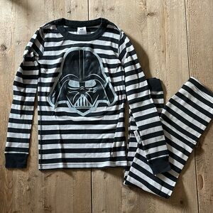Hanna Andersson Darth Vader Pajamas Stripe Black Gray Size 8 Preowned